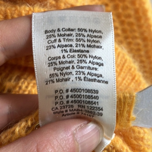 Aritzia Wilfred Katerina pullover sweater yellow size Medium alpaca puff sleeve - Picture 7 of 8